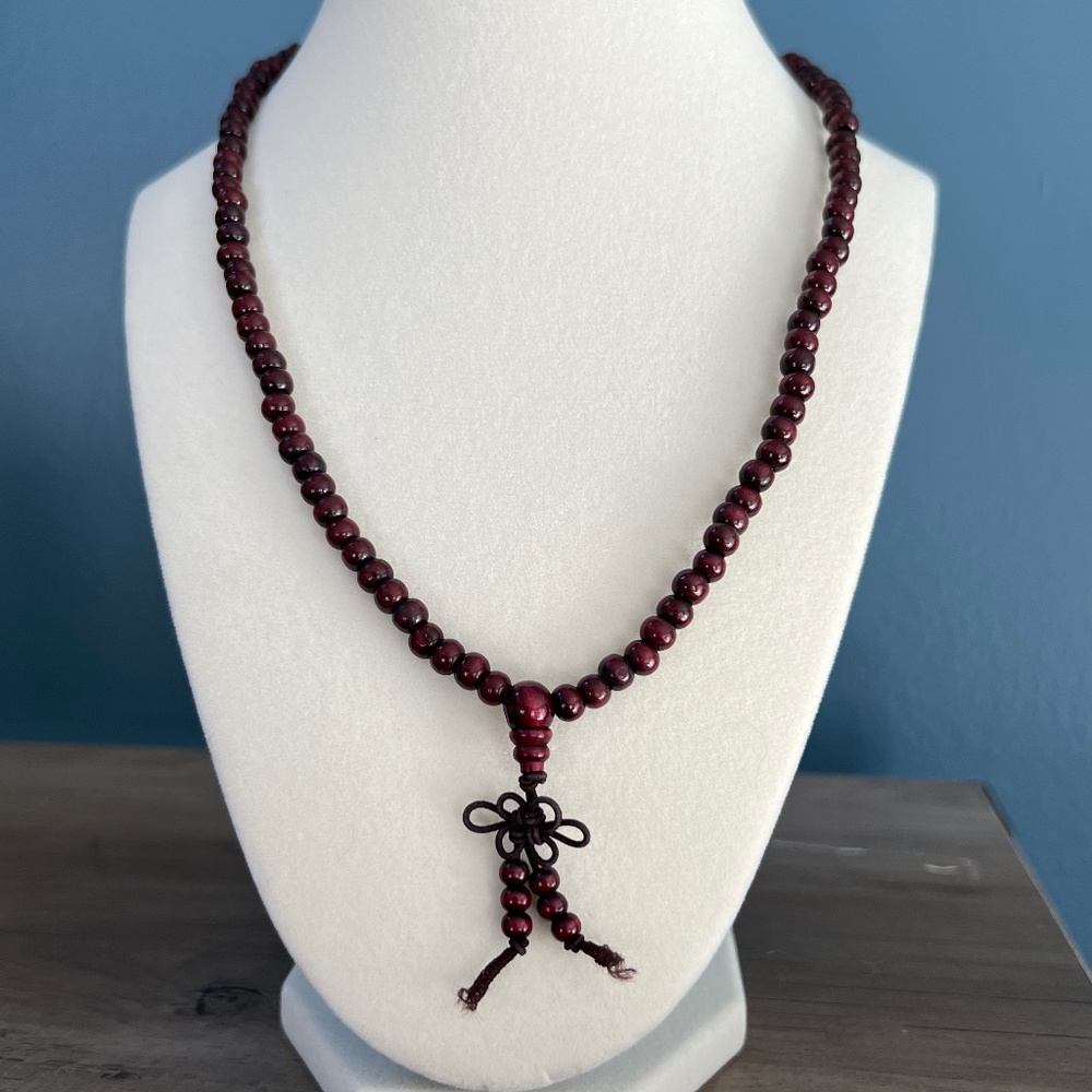 EUC - 18" Prayer Necklace with Cherry Wood-like Beads